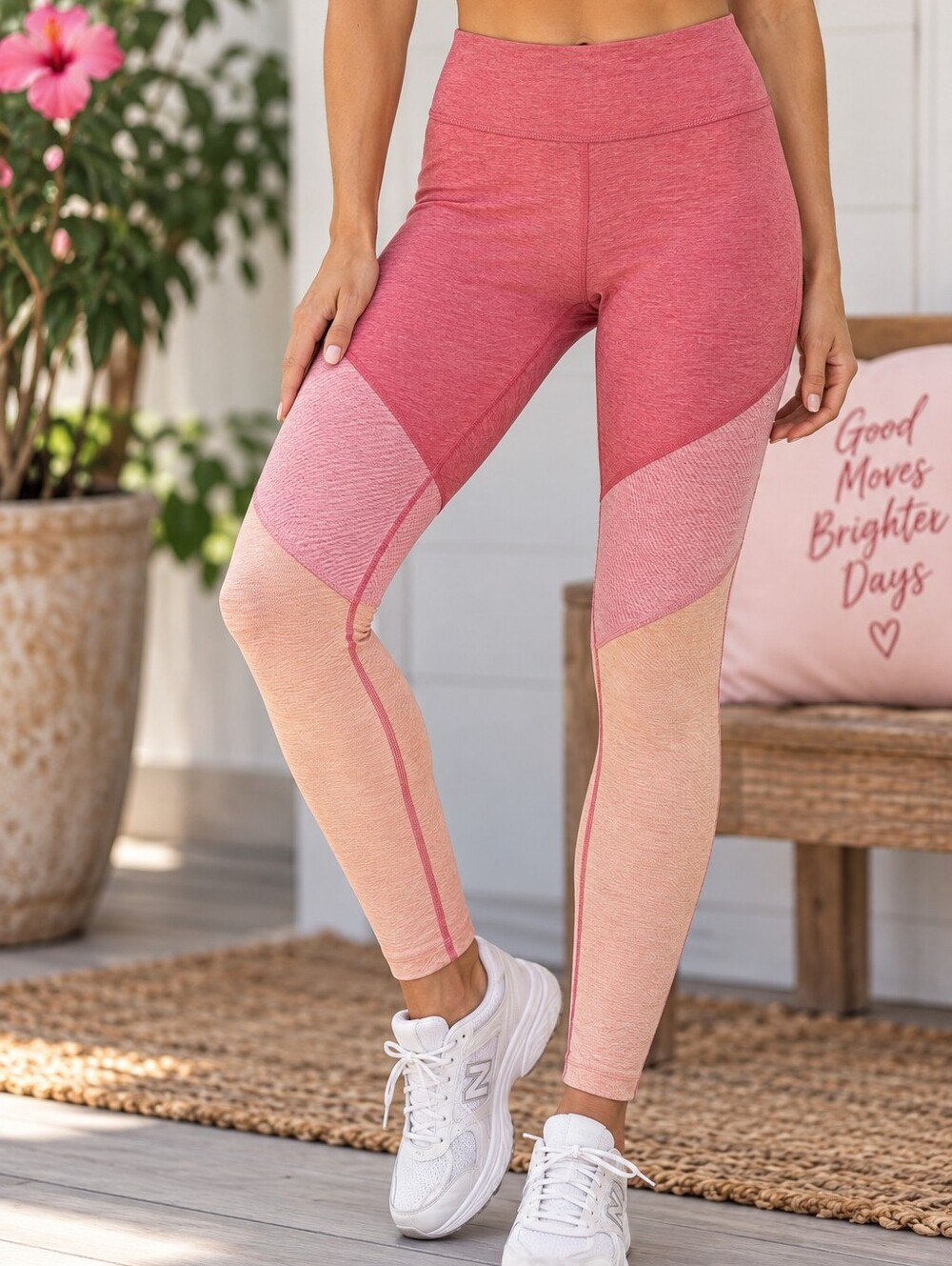 Outdoor Voices Leggings Size Medium